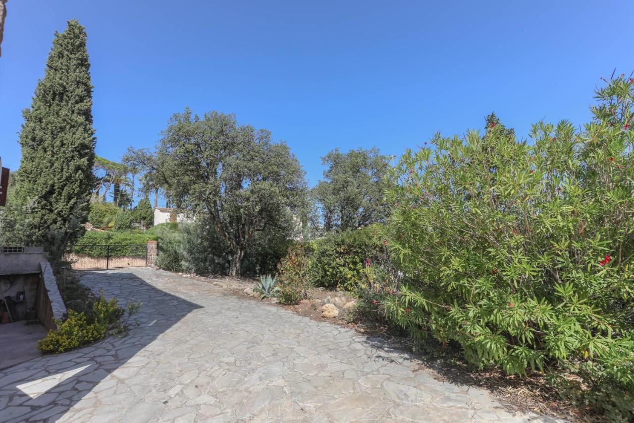 Villa Rez De Avec Jardin Vue Fréjus