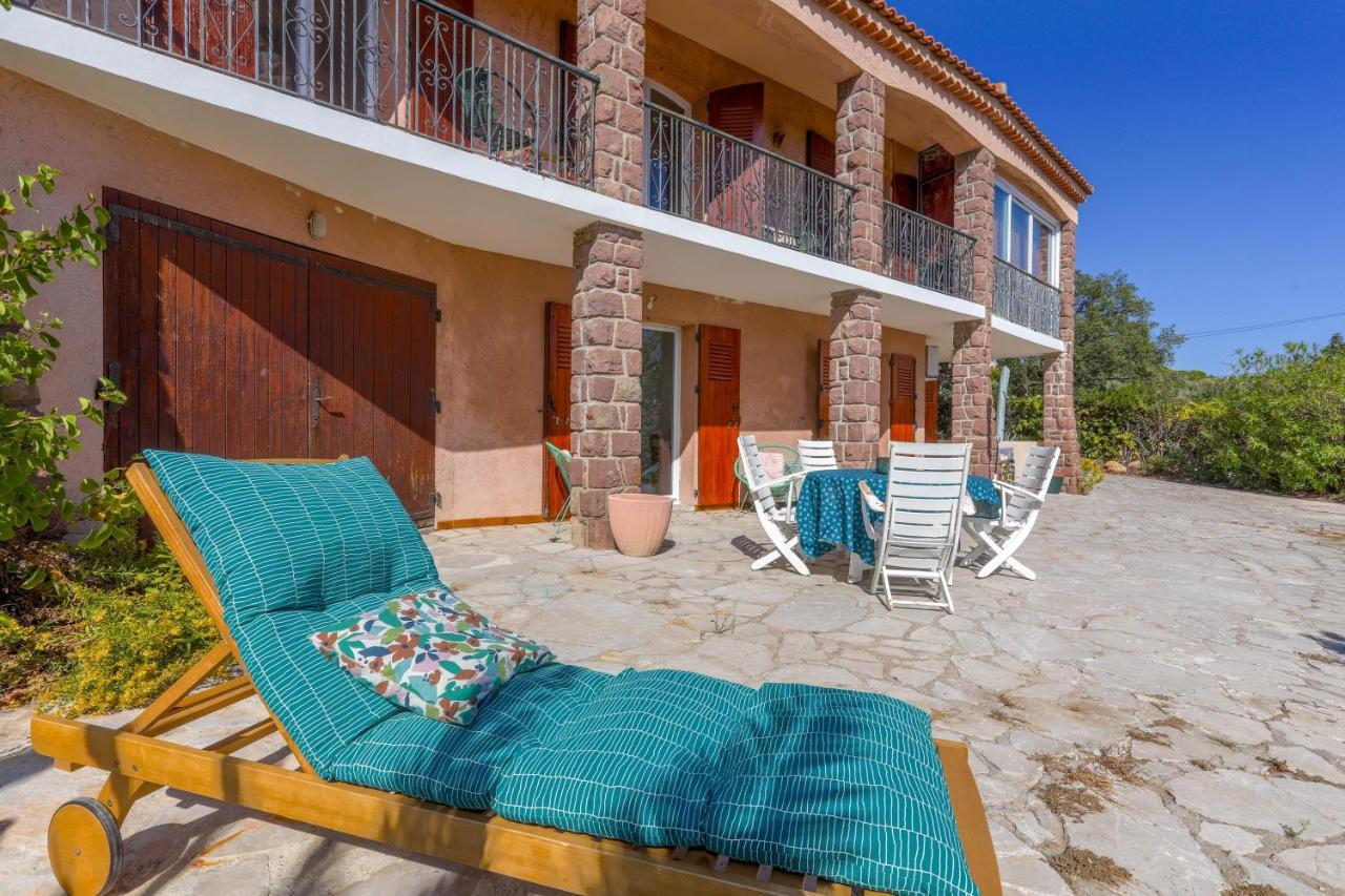 Rez De Avec Jardin Vue * Fréjus