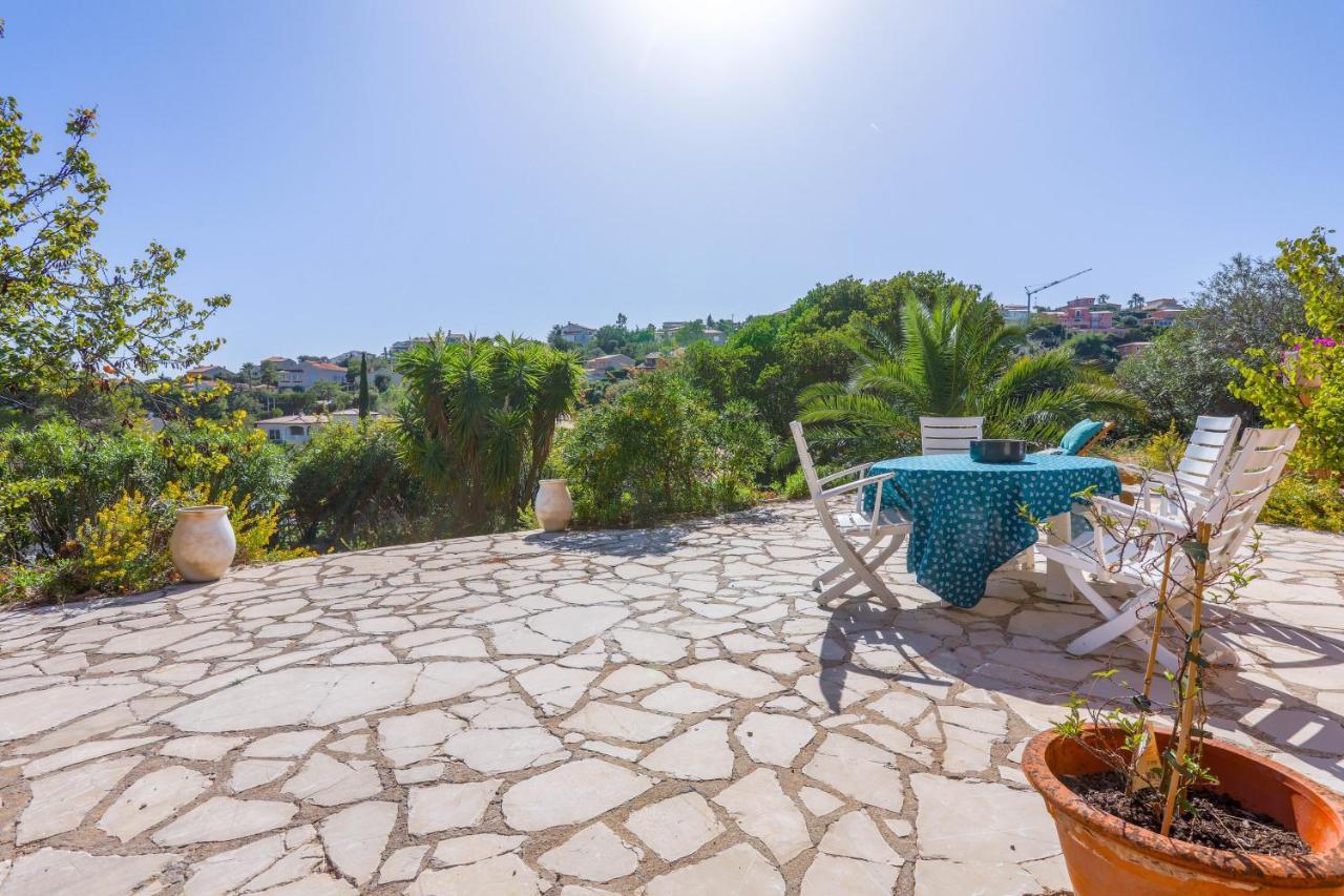 Villa Rez De Avec Jardin Vue